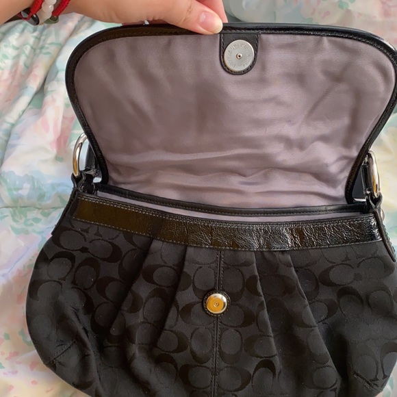 Coach purse, used a three times - Picture 3 of 5